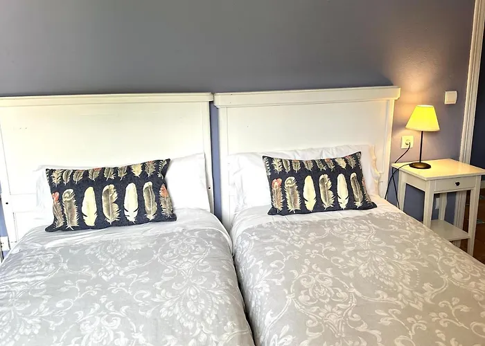 Apartament Alquitara *